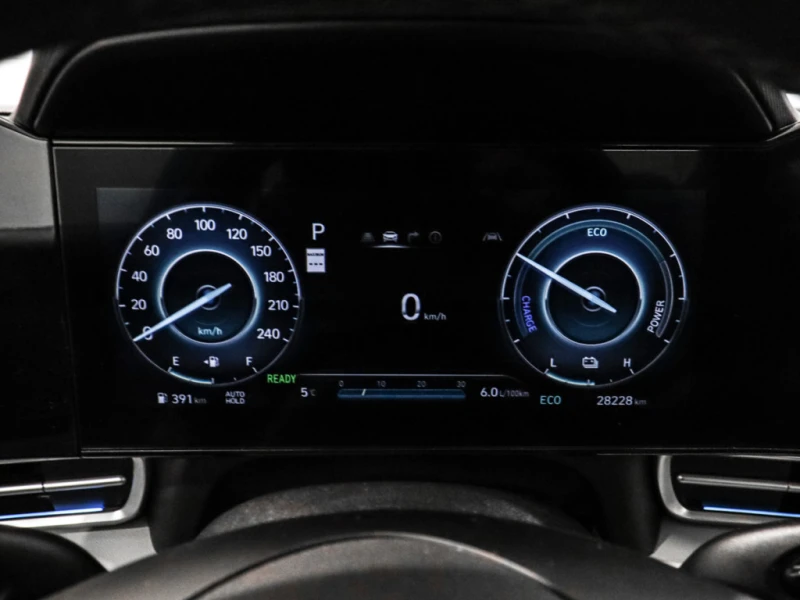 Hyundai Elantra 1.6 Hybrid / LUXURY PKG / AMBIENT / DISTRONIC, снимка 11 - Автомобили и джипове - 52677743