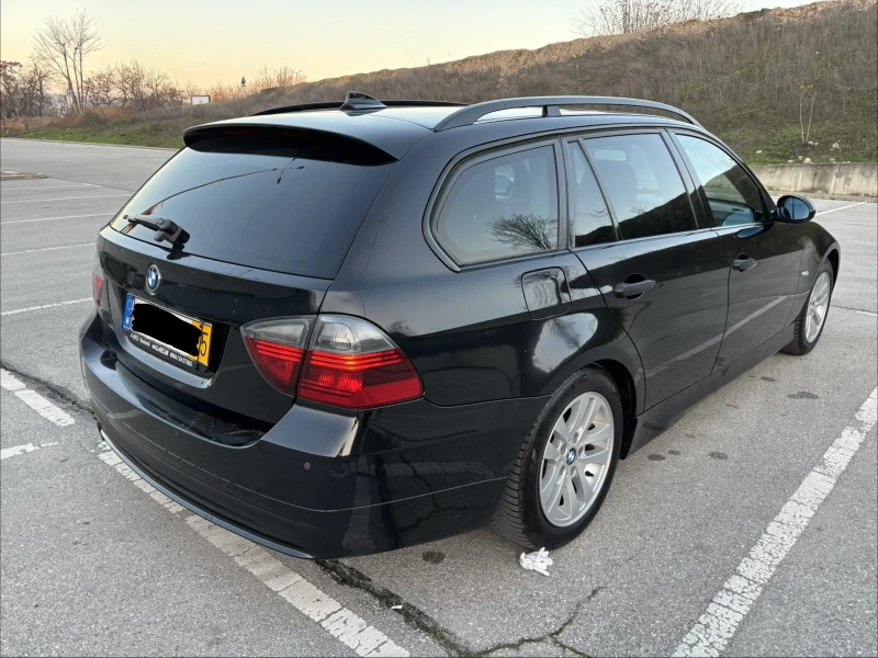 BMW 320, снимка 4 - Автомобили и джипове - 52789711