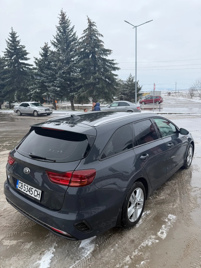 Kia Ceed, снимка 4 - Автомобили и джипове - 53326741