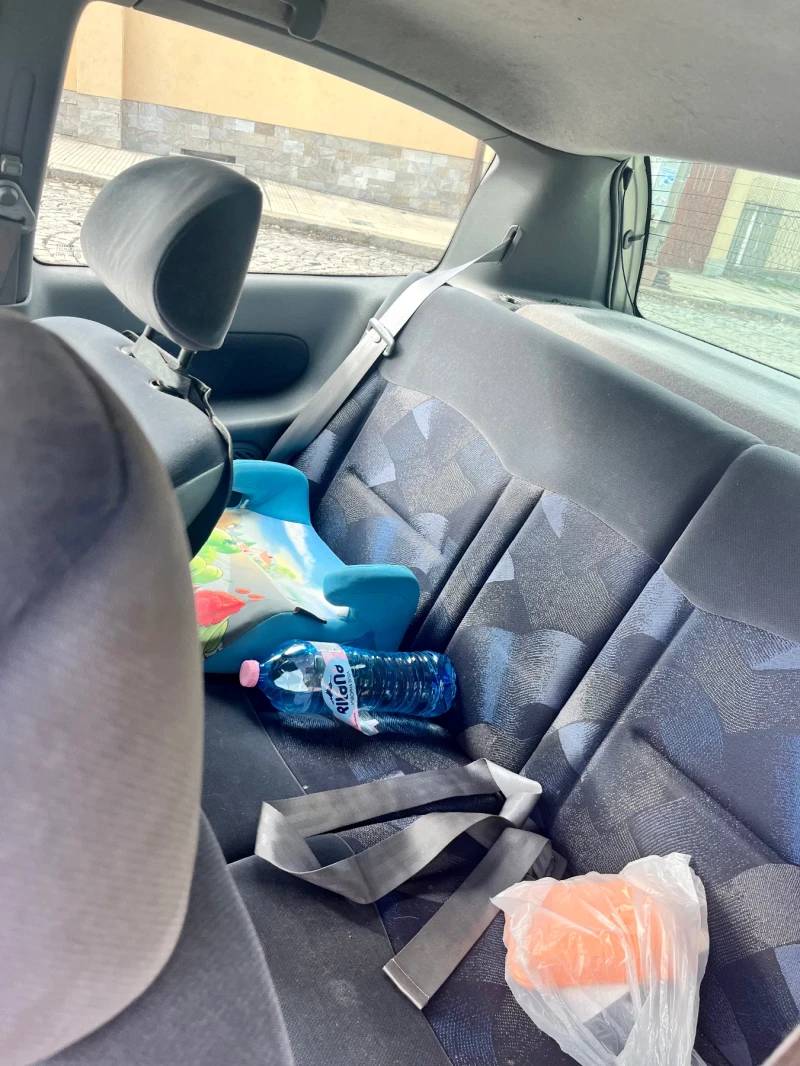 Renault Clio, снимка 4 - Автомобили и джипове - 53466700