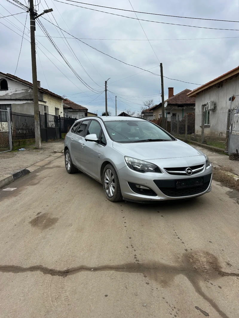 Opel Astra 1.7 cdti Ecco flex, снимка 2 - Автомобили и джипове - 53477149