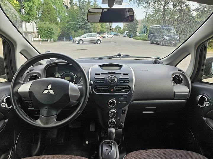 Mitsubishi I-MiEV 16 KW h, снимка 9 - Автомобили и джипове - 47551088