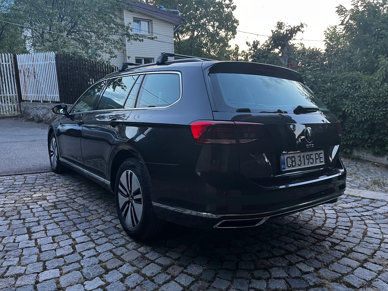 VW Passat GTE - изображение 7