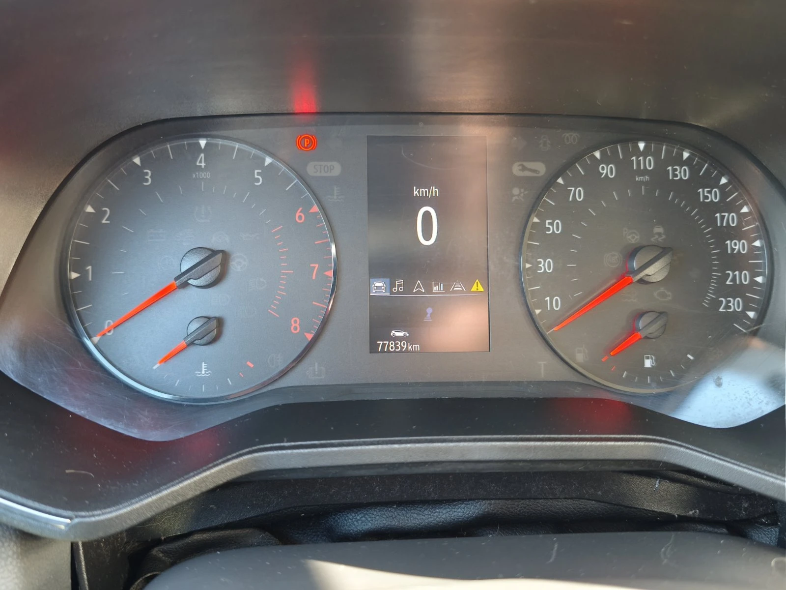 Renault Clio 1.0 LPG EURO 6D - изображение 6