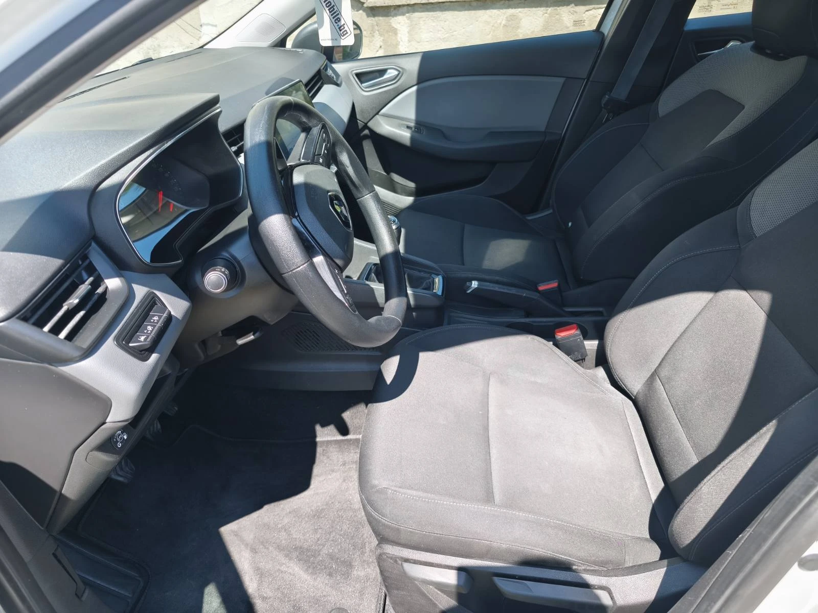 Renault Clio 1.0 LPG EURO 6D - изображение 4