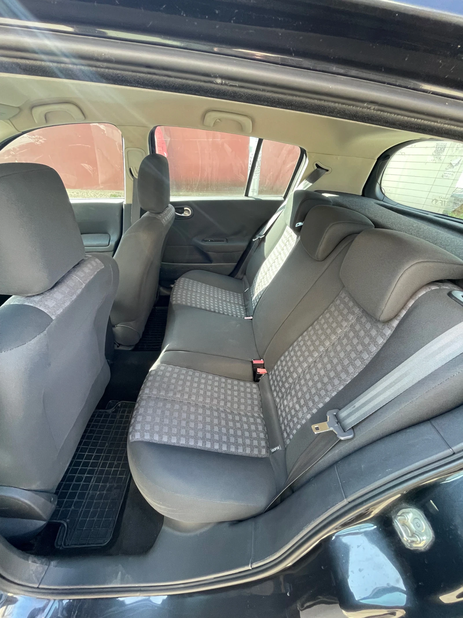 Renault Megane 1.6 16V ГАЗ инжекцион - изображение 9