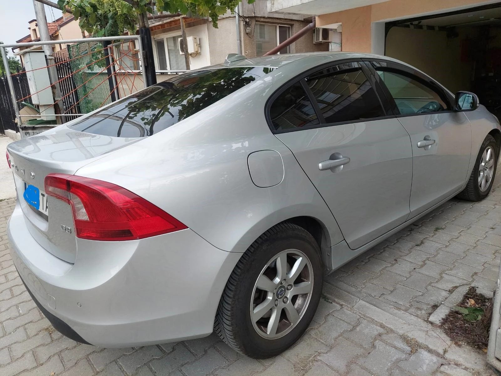 Volvo S60  - изображение 5
