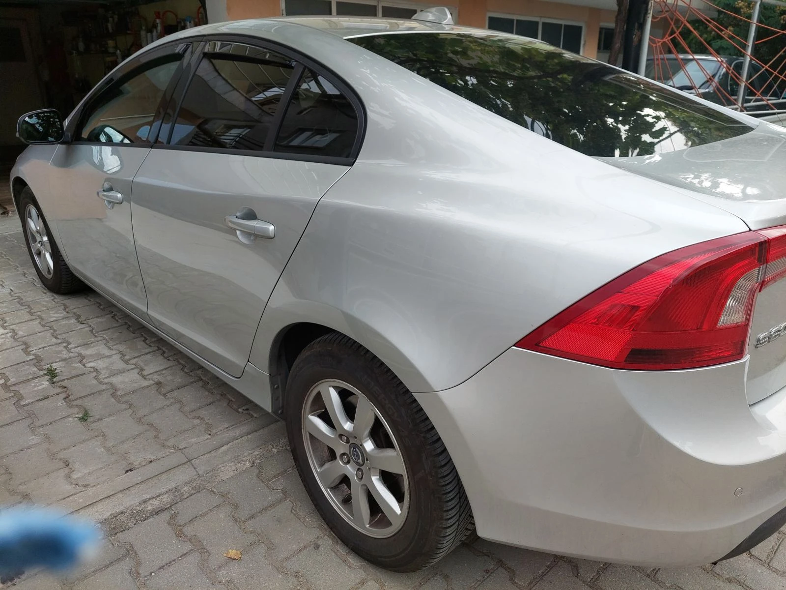 Volvo S60  - изображение 4