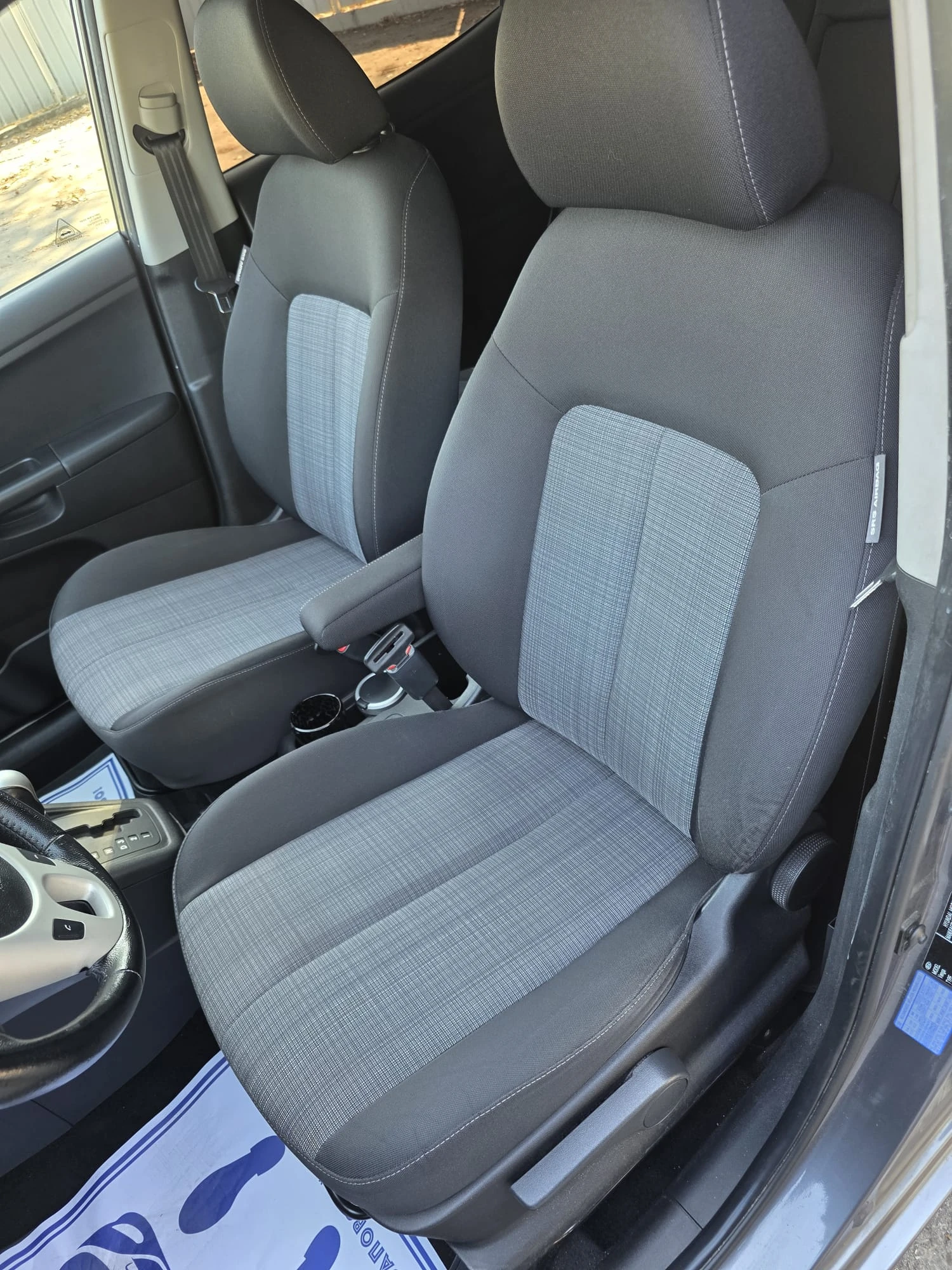 Kia Venga 1.6i * Автомат* SWISS*  - изображение 10