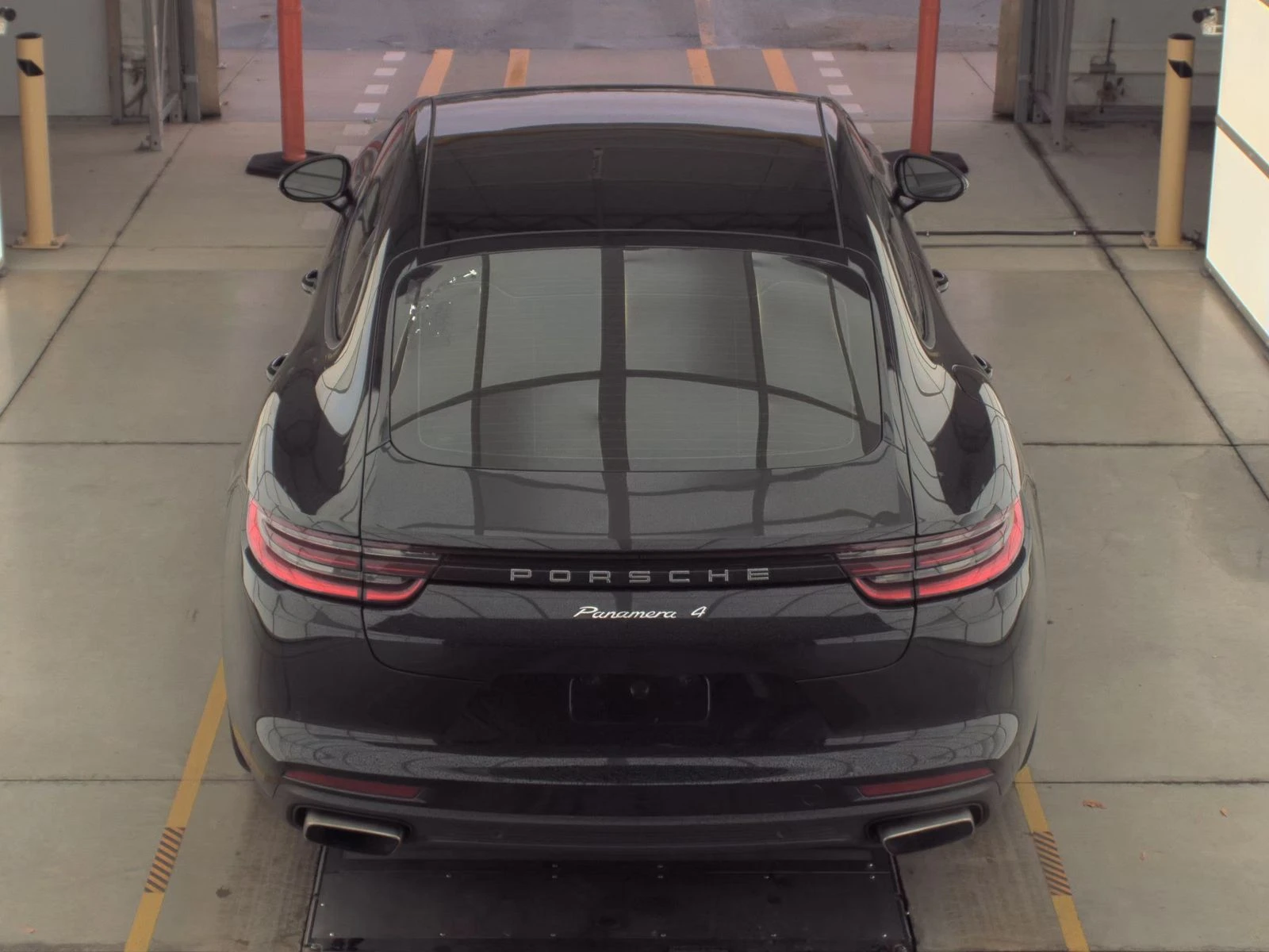 Porsche Panamera 4 - изображение 5