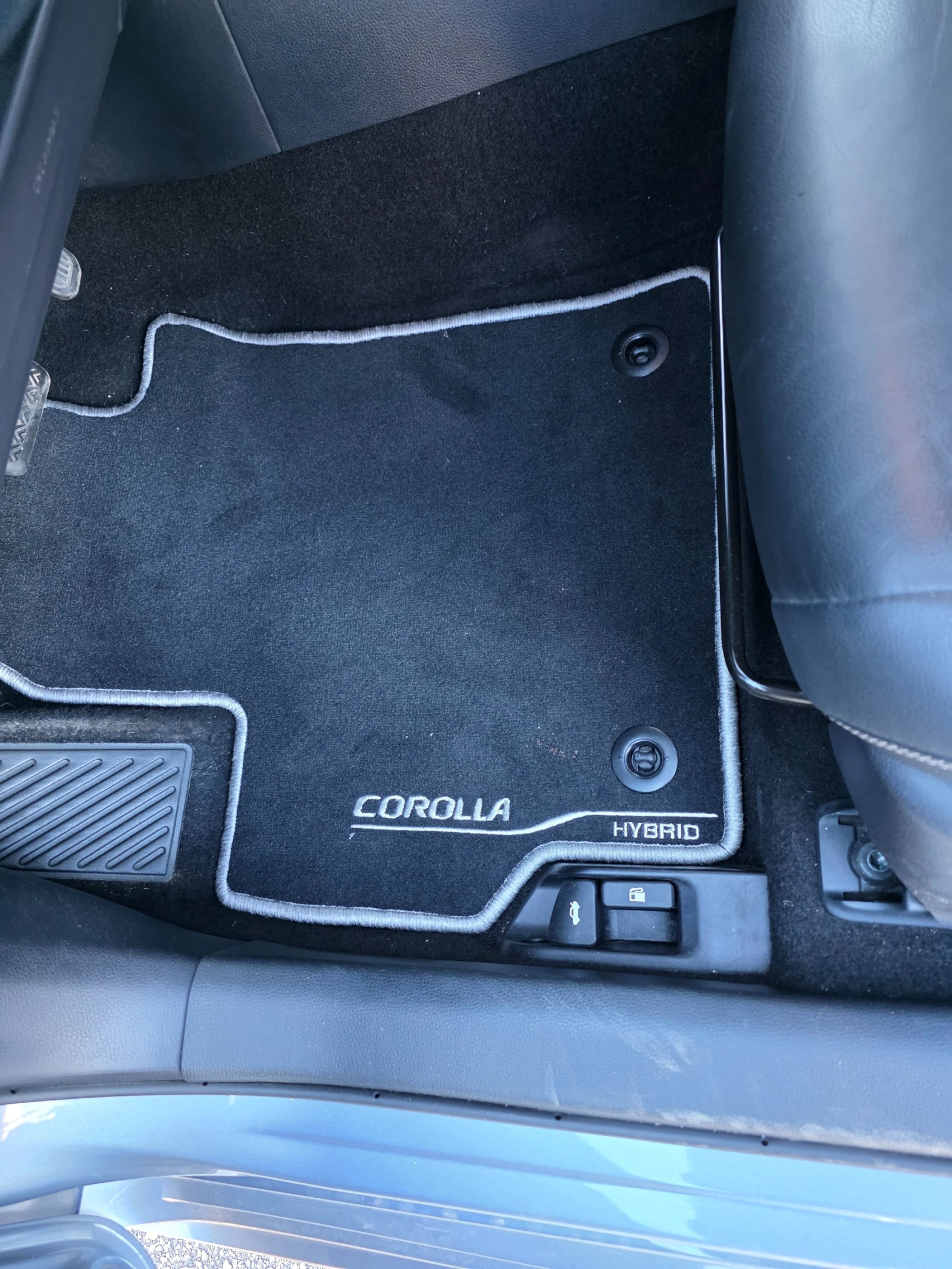 Toyota Corolla SD Hybrid 1.8 Luxury | Mobile.bg � ����������� 14