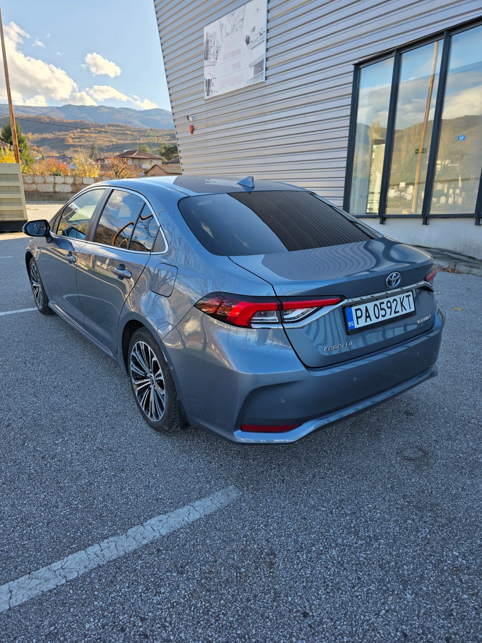 Toyota Corolla SD Hybrid 1.8 Luxury - изображение 5