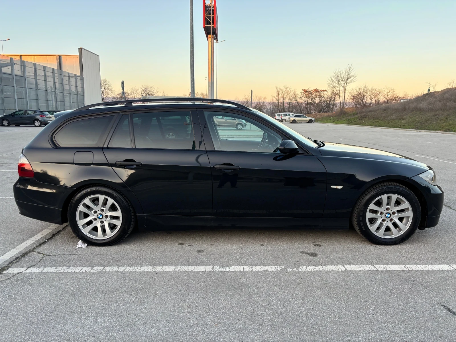 BMW 320  - изображение 7