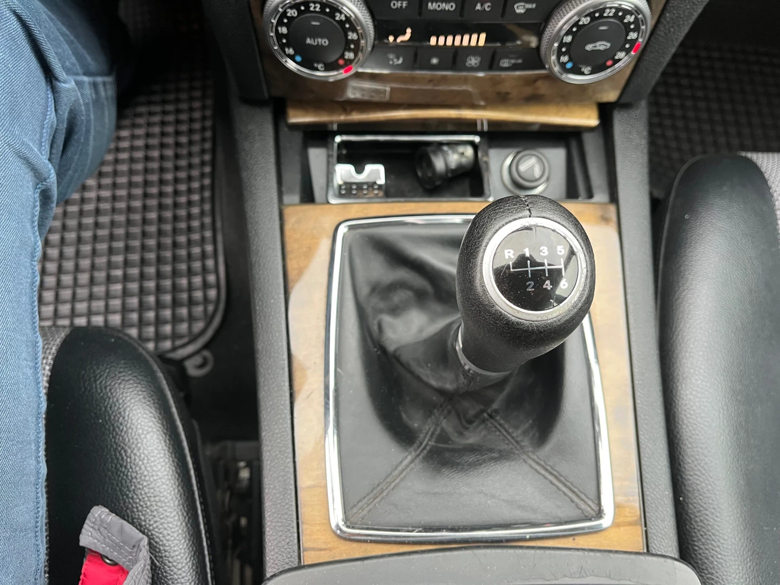 Mercedes-Benz C 220 Avantgarde NAVI 646 xenon  | Mobile.bg � ����������� 12