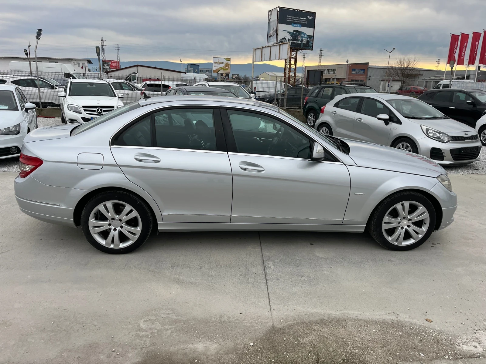 Mercedes-Benz C 220 Avantgarde NAVI 646 xenon  | Mobile.bg � ����������� 3