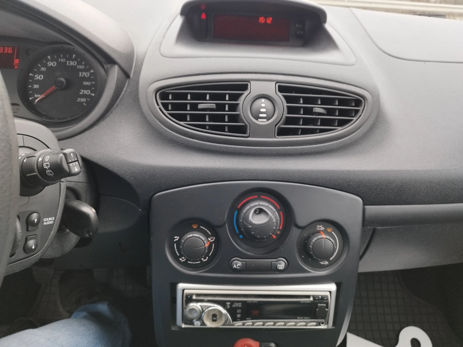 Renault Clio 1.2i 65 kc. Klima | Mobile.bg � ����������� 15