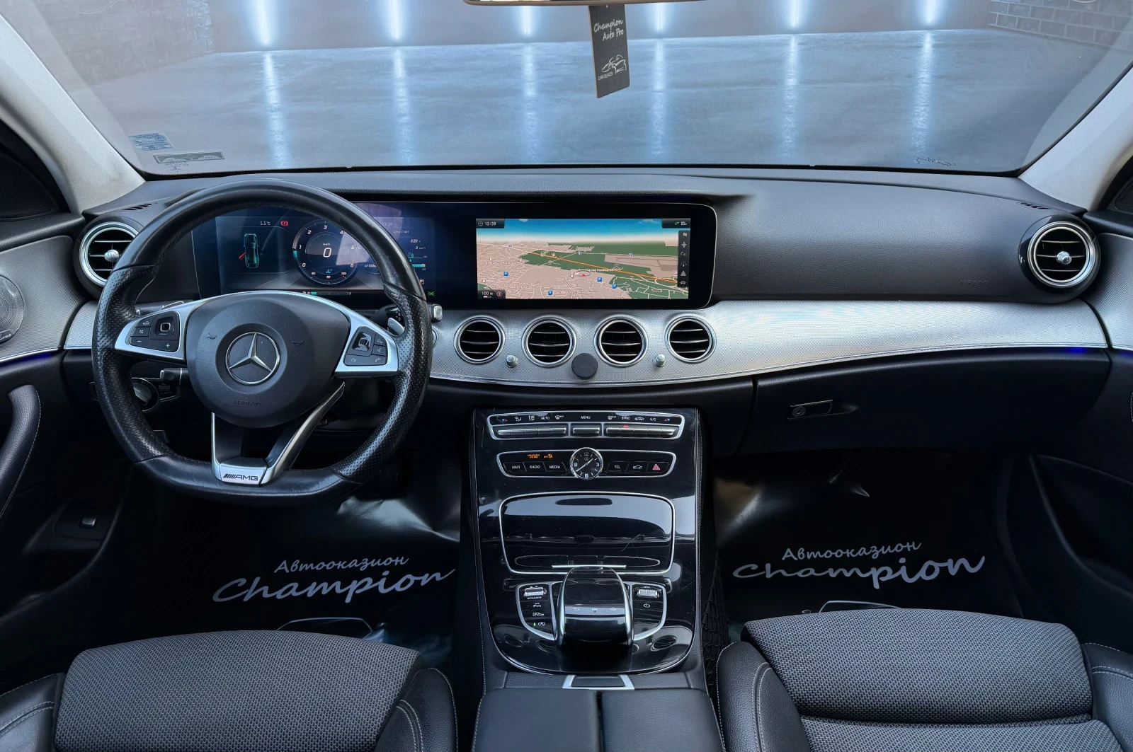 Mercedes-Benz E 220 BRABUS Packet, снимка 7 - Автомобили и джипове - 54115010