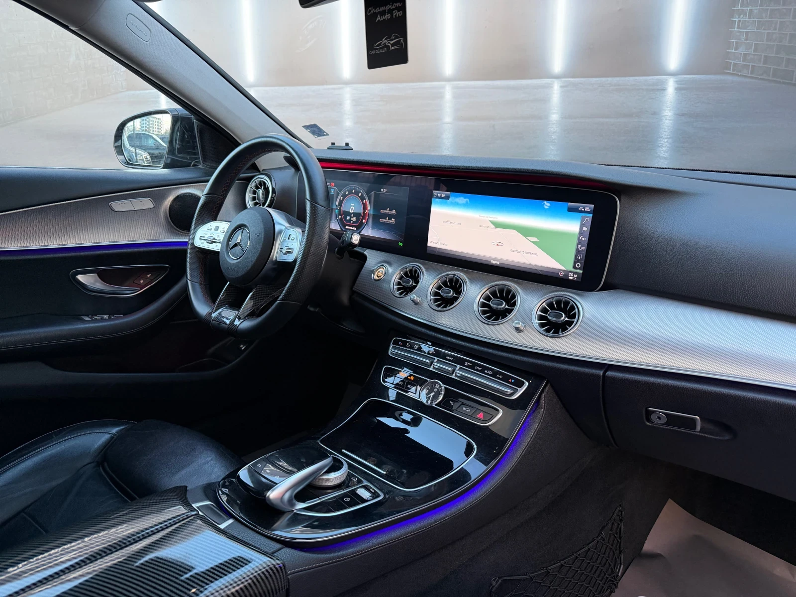 Mercedes-Benz E 220 BRABUS Packet, снимка 9 - Автомобили и джипове - 54115010