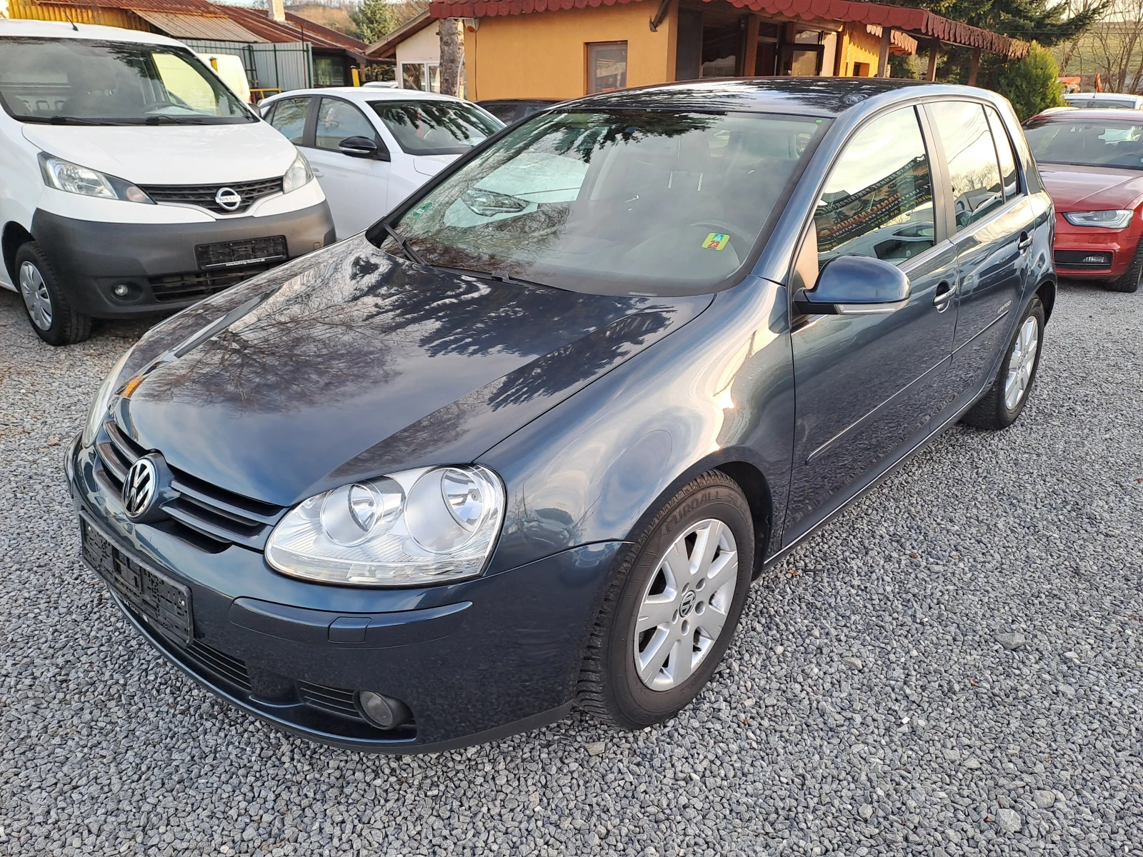 VW Golf 1.6 I  102 ks, снимка 2 - Автомобили и джипове - 54115184