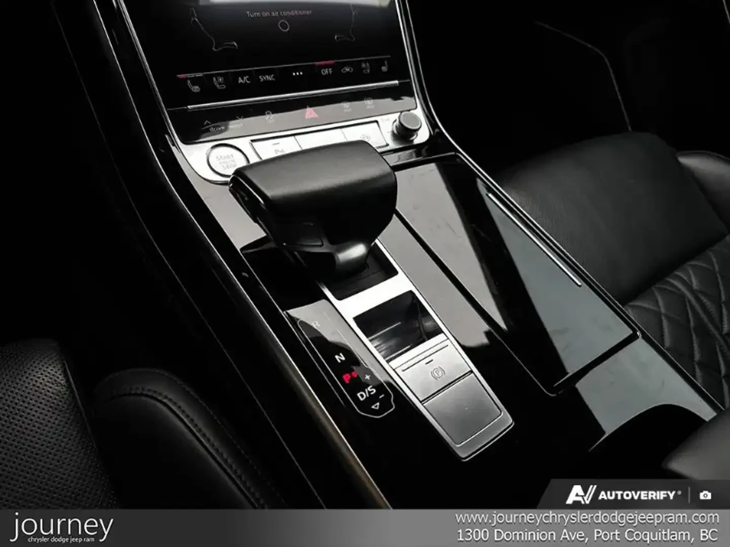 Audi A8 L 55 quattro 8-Speed Automatic, снимка 15 - Автомобили и джипове - 54759108