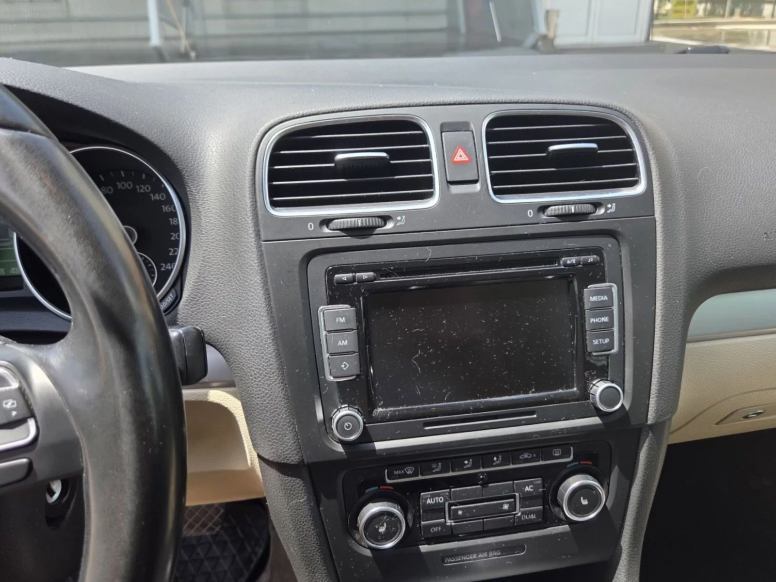 VW Golf, снимка 9 - Автомобили и джипове - 55023710