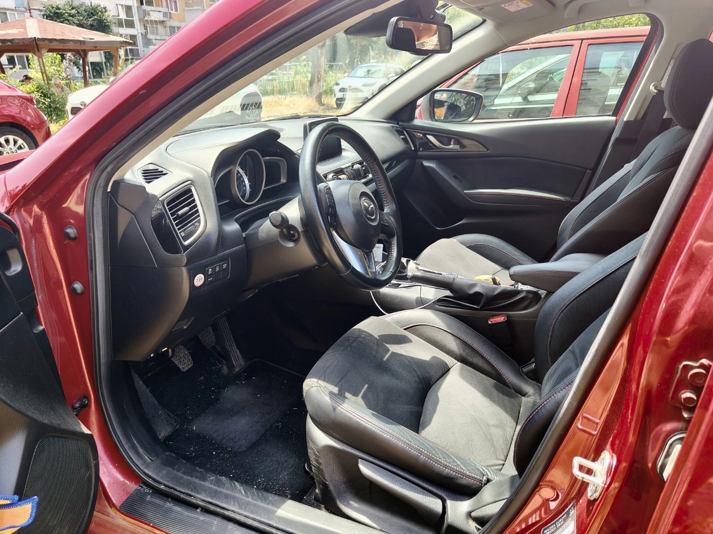 Mazda 3 Nakama, снимка 15 - Автомобили и джипове - 55354643