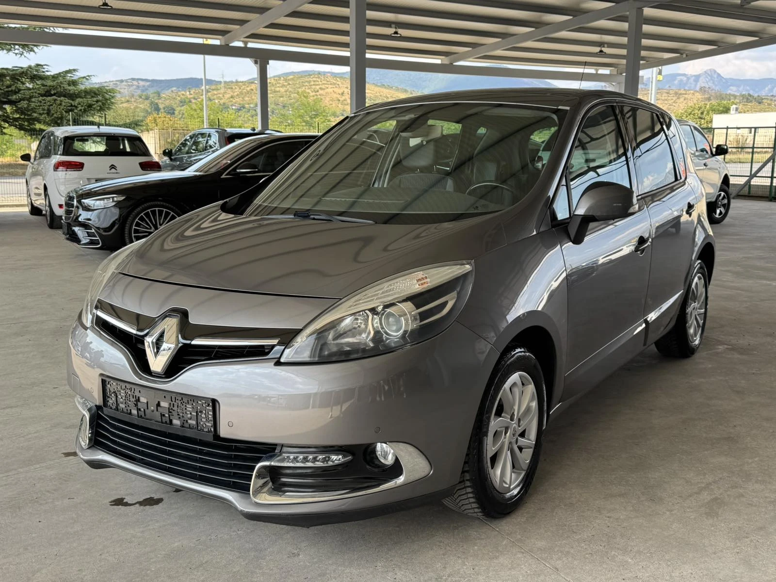 Renault Scenic 1.5dci* 110ps* 6ск* НАВИ КАМЕРА* КЛИМА* 