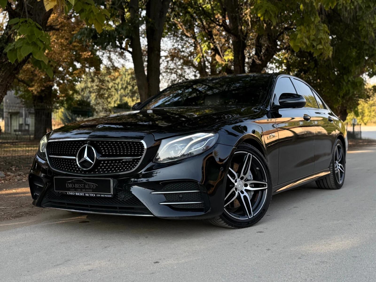 Mercedes-Benz E 43 AMG 360* ОБДУХВАНЕ* ПАНО* BUR