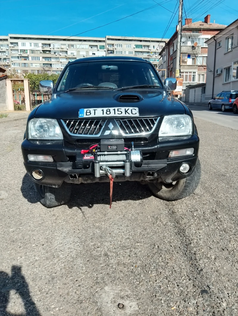 Mitsubishi L200, снимка 1 - Автомобили и джипове - 47575848