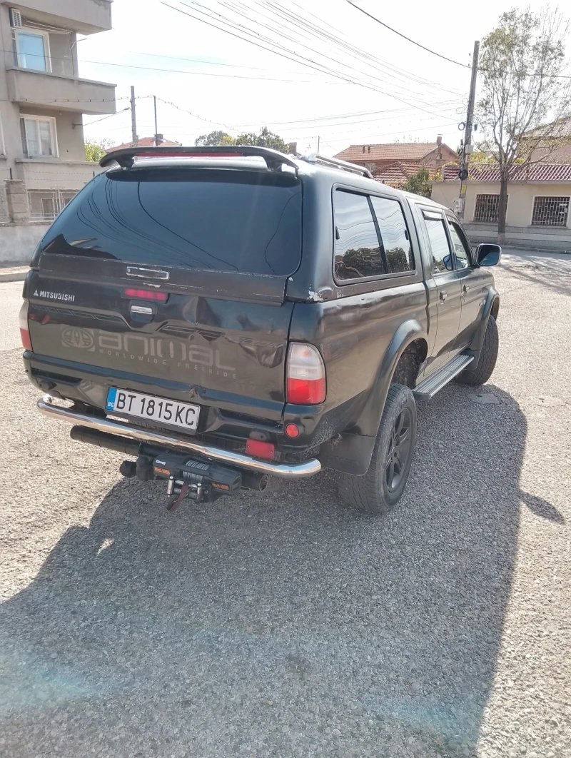 Mitsubishi L200, снимка 5 - Автомобили и джипове - 47575848