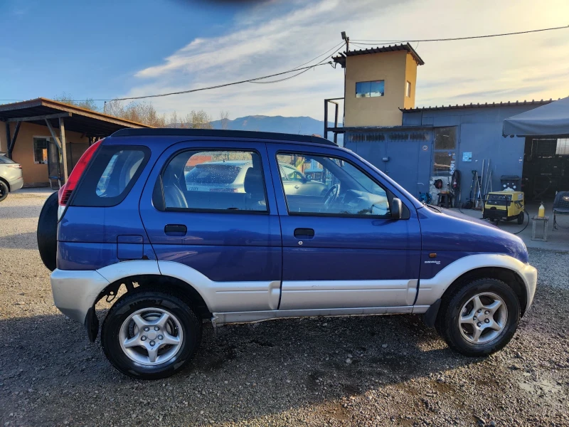 Daihatsu Terios 1.3 KLIMA 4#4, снимка 6 - Автомобили и джипове - 47678184