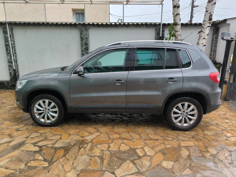 VW Tiguan 2.0 TDI 4 MOTION, снимка 4 - Автомобили и джипове - 48059849