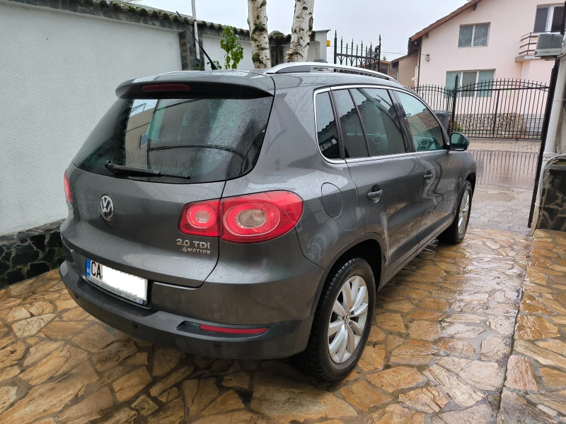 VW Tiguan 2.0 TDI 4 MOTION, снимка 8 - Автомобили и джипове - 48059849