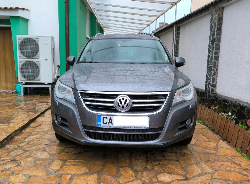 VW Tiguan 2.0 TDI 4 MOTION, снимка 2 - Автомобили и джипове - 48059849