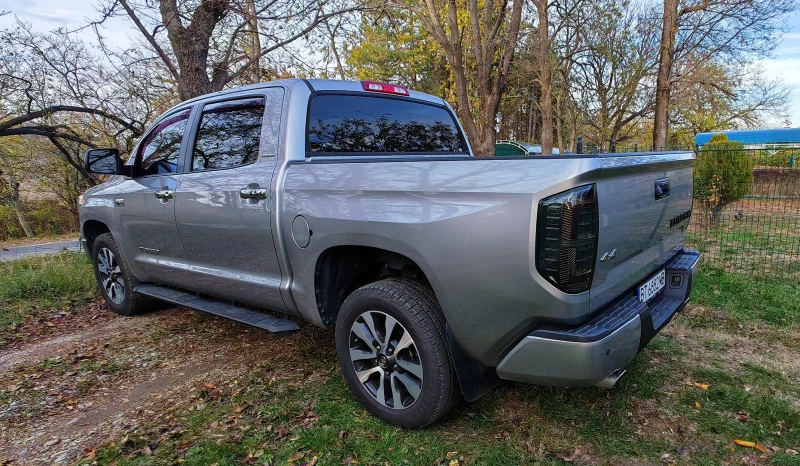 Toyota Tundra Crewmax LIMITED, снимка 4 - Автомобили и джипове - 48042722