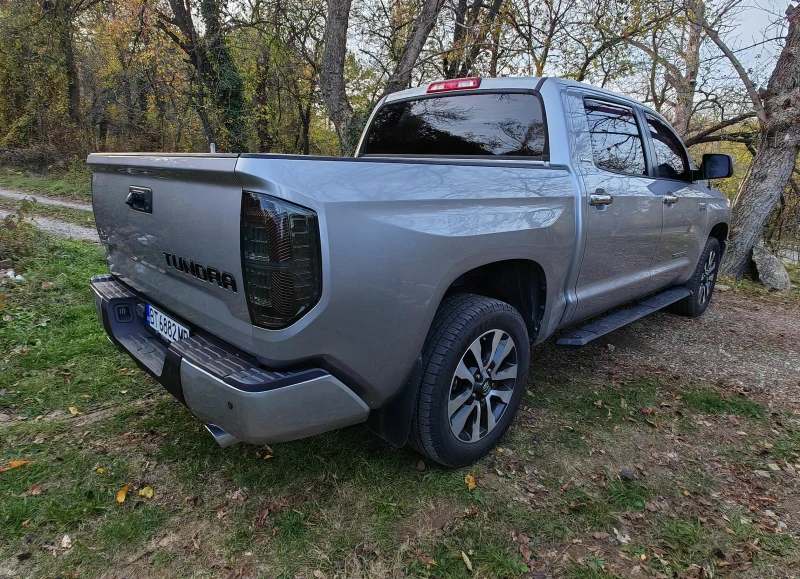 Toyota Tundra Crewmax LIMITED, снимка 8 - Автомобили и джипове - 48042722