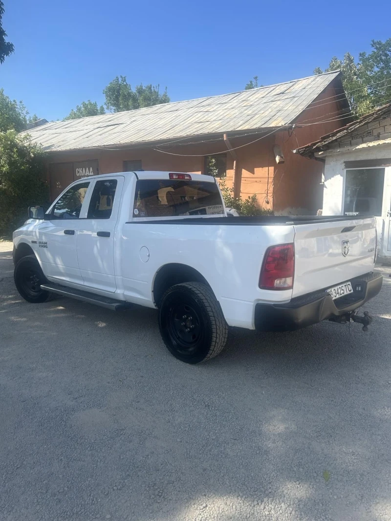 Dodge RAM 1500, снимка 2 - Автомобили и джипове - 48981427