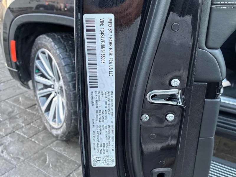 Jeep Grand Wagoneer * Series II * CARFAX * БЕЗ ПЪРВОНАЧАЛНА ВНОСКА, снимка 10 - Автомобили и джипове - 53168921