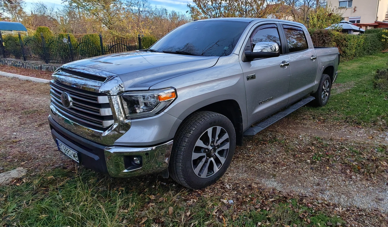 Toyota Tundra Crewmax LIMITED - изображение 2