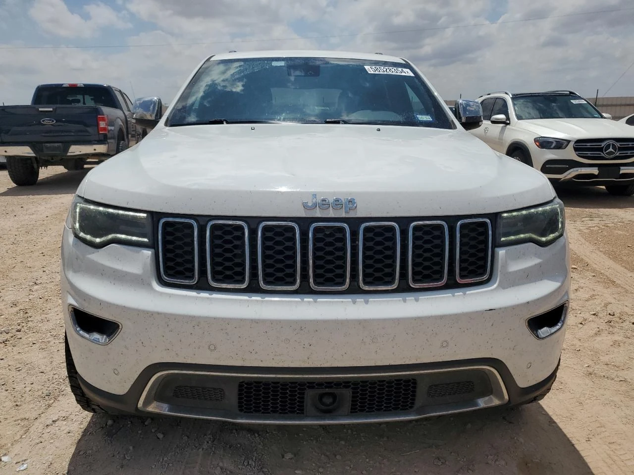 Jeep Grand cherokee LIMITED / 5.7 L HEMI - изображение 2