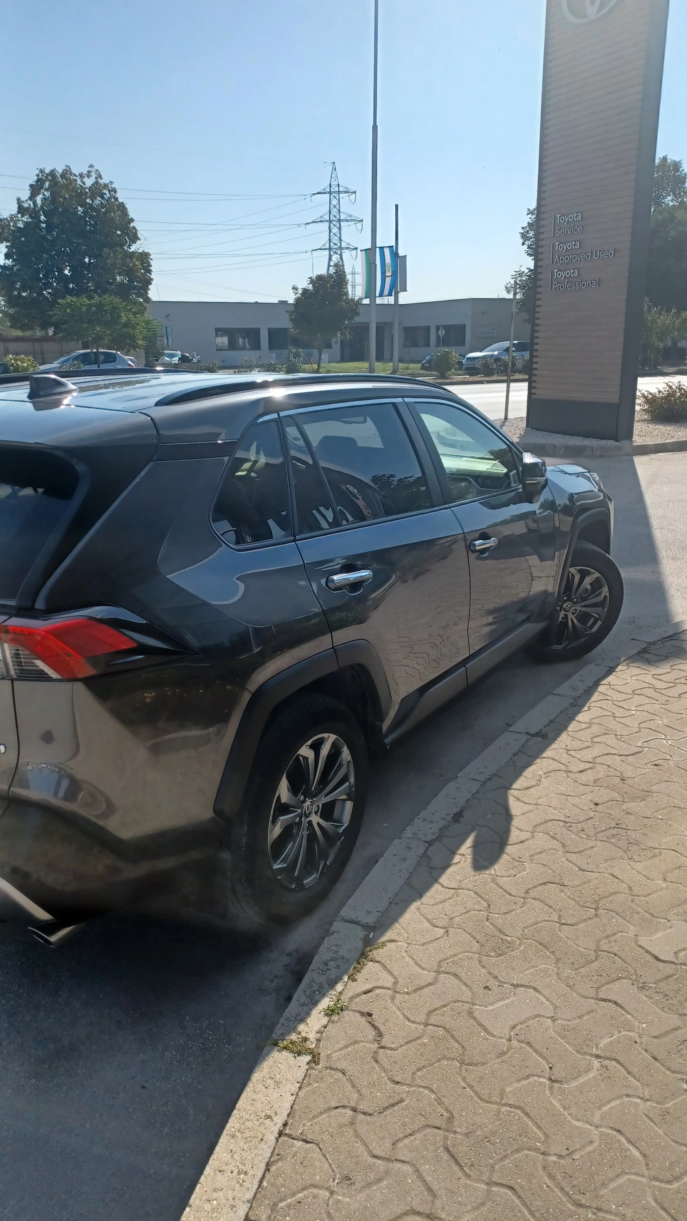 Toyota Rav4 LUXURY+  - изображение 8