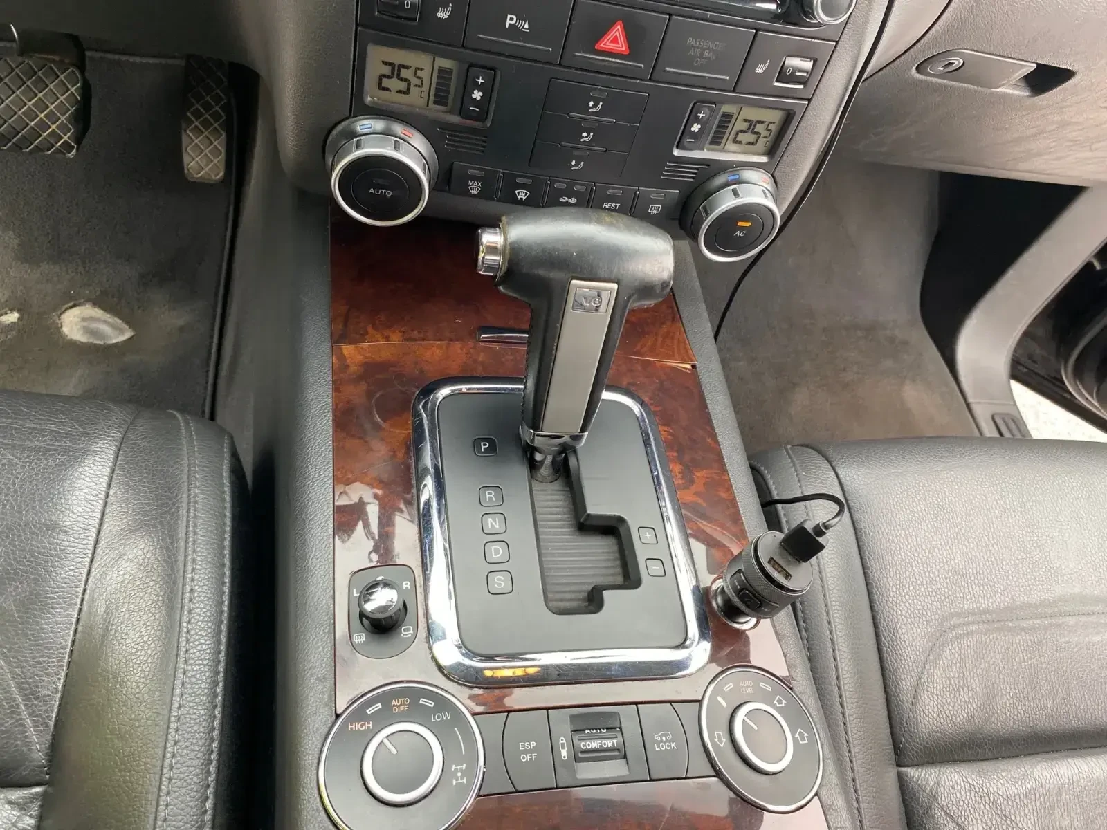 VW Touareg 3.0 V6 TDI | Mobile.bg   11