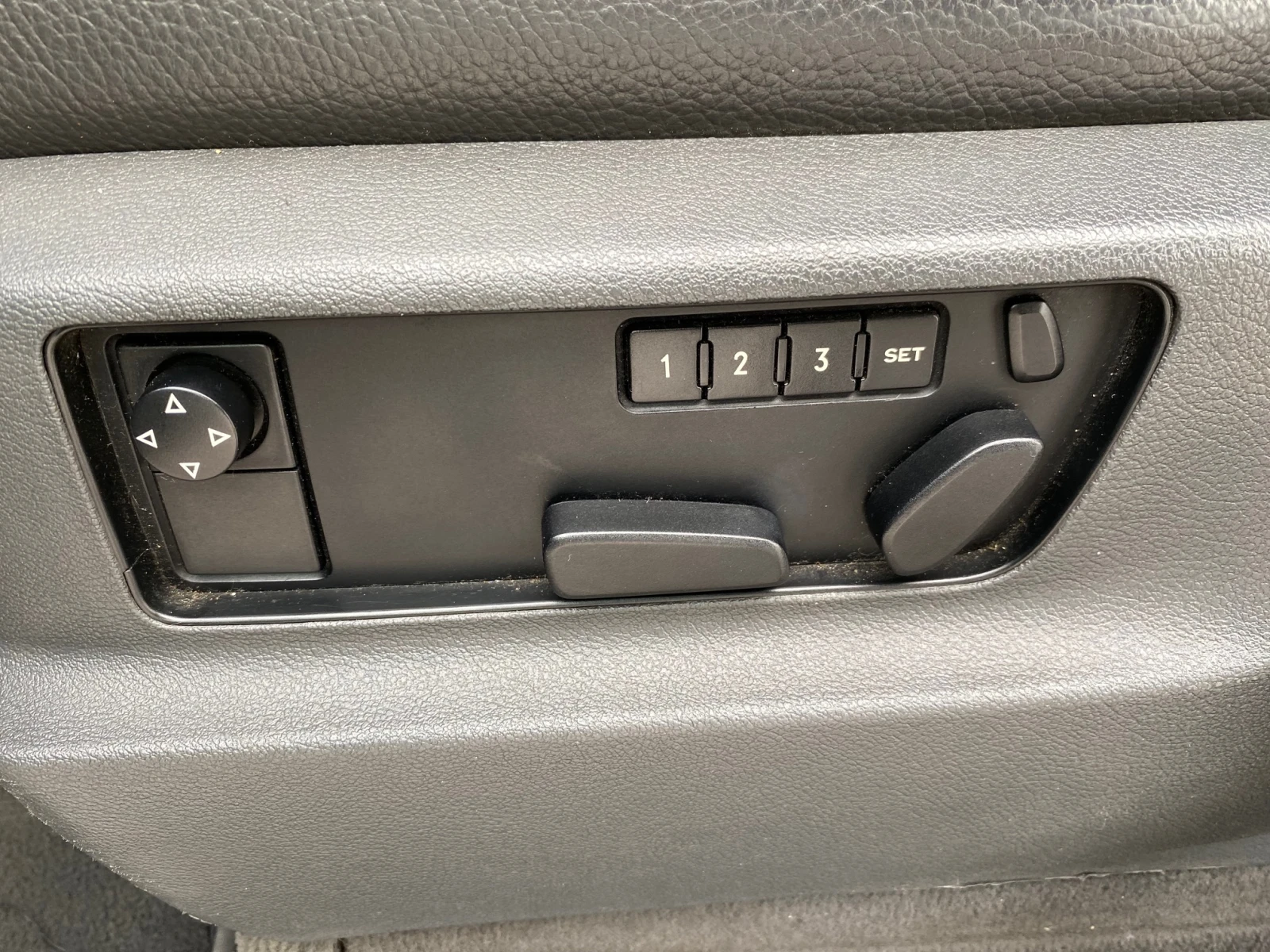 VW Touareg 3.0 V6 TDI | Mobile.bg   12