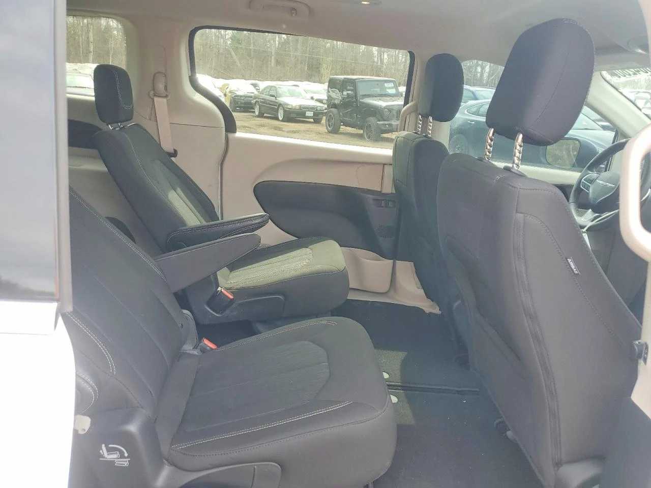 Chrysler Grand cherokee Grand Caravan SXT 2WD | Mobile.bg � ����������� 11