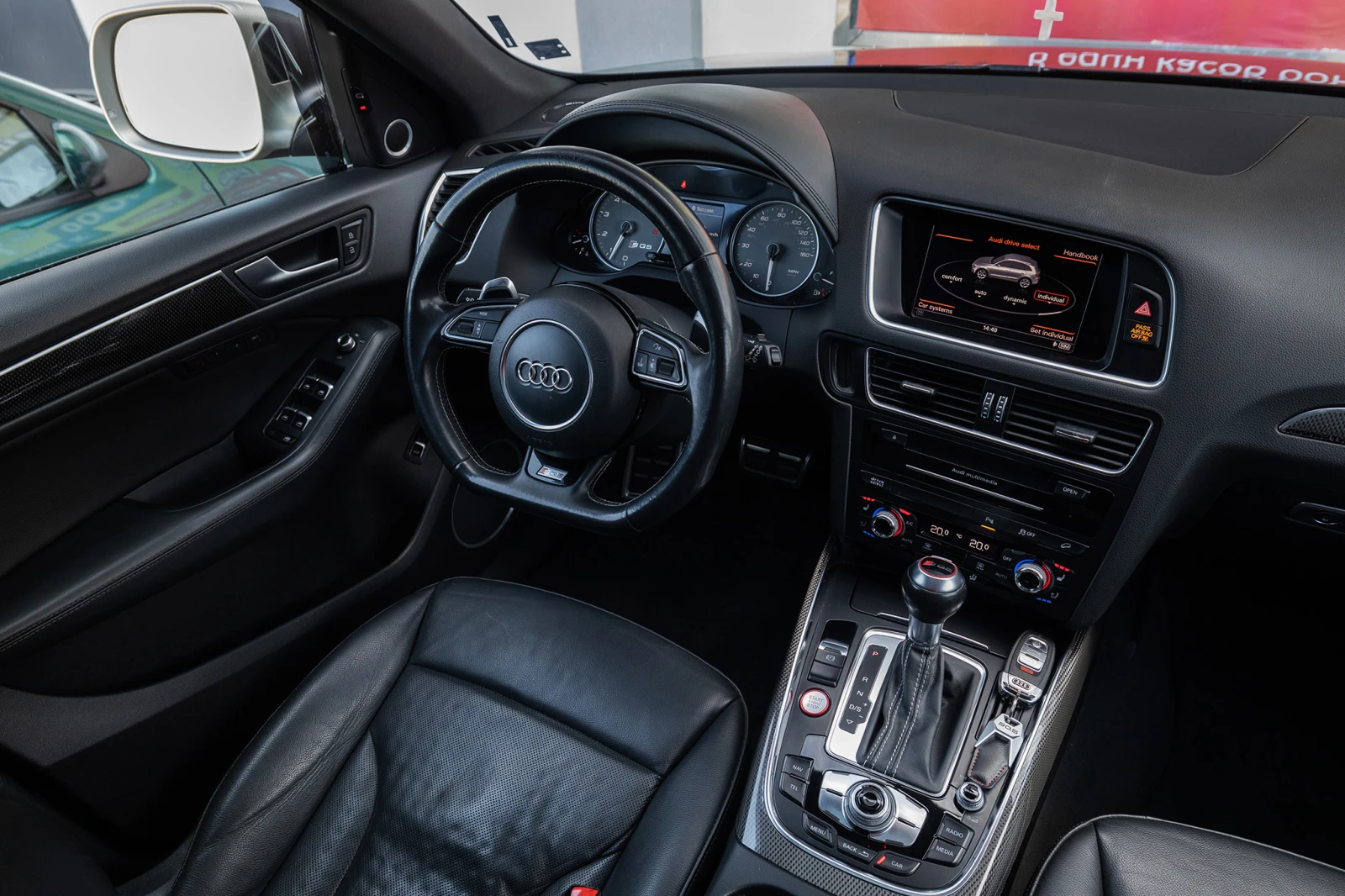 Audi SQ5 PRESTIGE - 3.0 TFSI, снимка 13 - Автомобили и джипове - 54294420