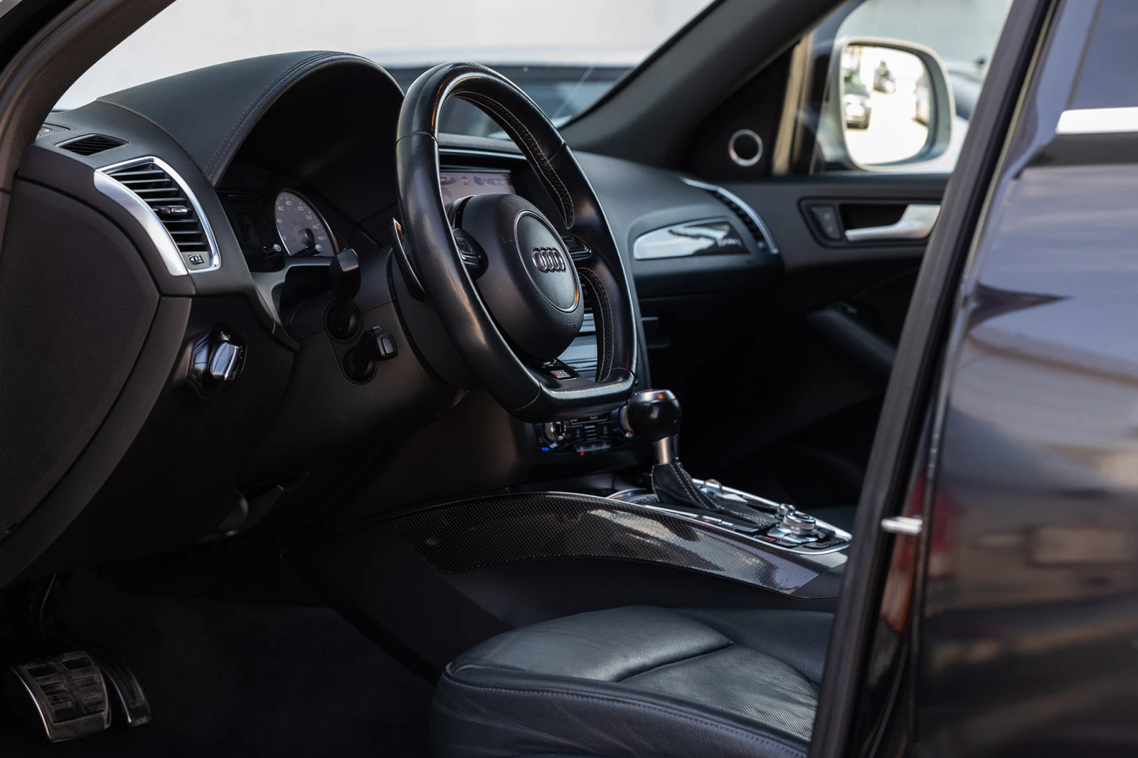 Audi SQ5 PRESTIGE - 3.0 TFSI, снимка 9 - Автомобили и джипове - 54294420