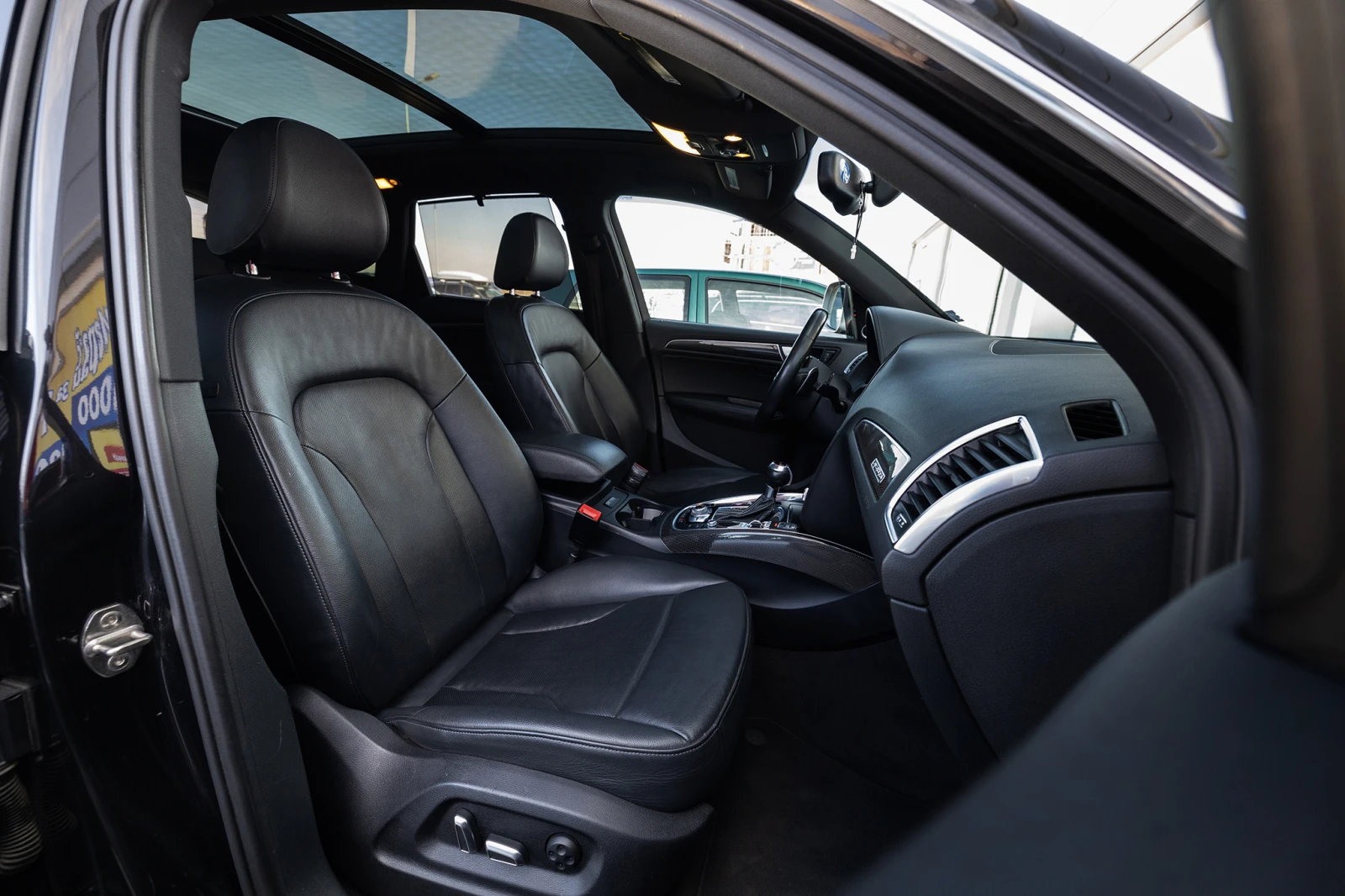 Audi SQ5 PRESTIGE - 3.0 TFSI, снимка 12 - Автомобили и джипове - 54294420