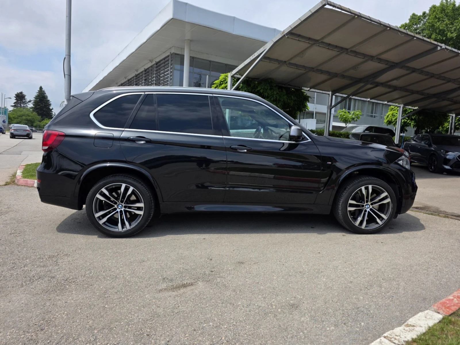 BMW X5 M50D INDIVIDUAL , снимка 2 - Автомобили и джипове - 54750241
