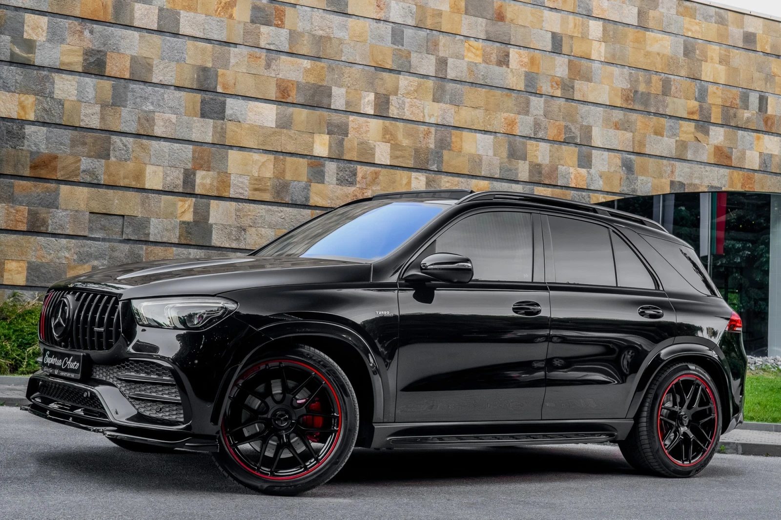 Mercedes-Benz GLE 53 4MATIC AMG PERFORMANCE* 3xTV* PANORAMA* AMG SOUND* ГАРАНЦ