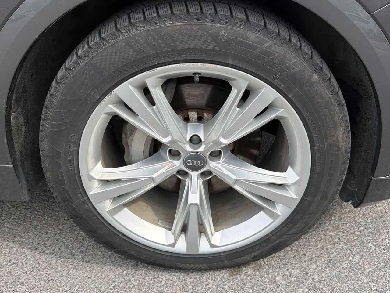 Audi Q8 * Technik * CARFAX * ОПЦИЯ ЗА ФИНАНСИРАНЕ , снимка 7 - Автомобили и джипове - 55302886